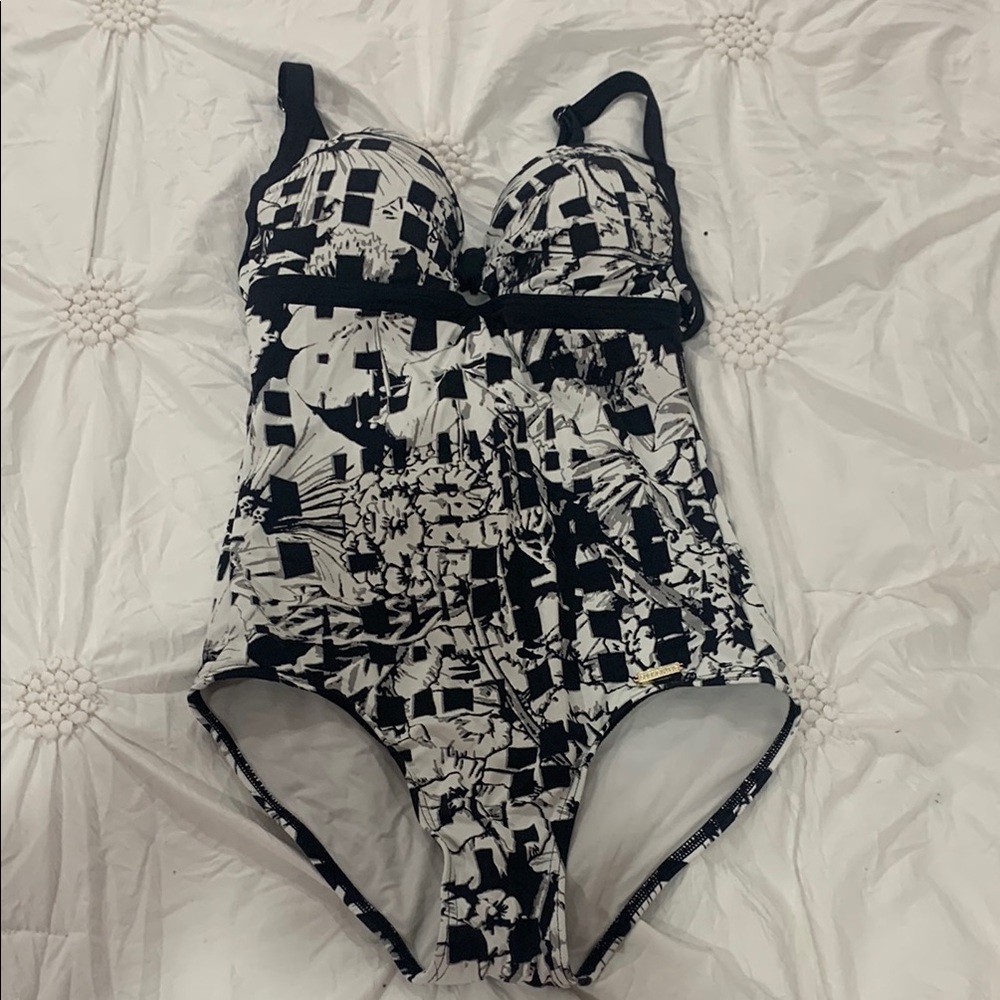 Black and White Women's One Piece Swimsuit